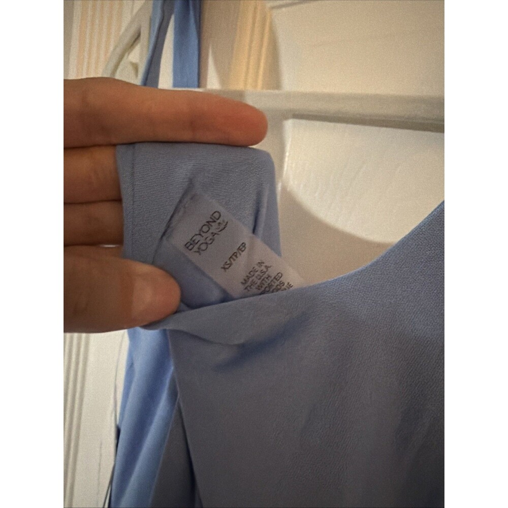 Beyond Yoga Featherweight At The Ready Square Neck Dress Wildflower Blue XS - Picture 4 of 4